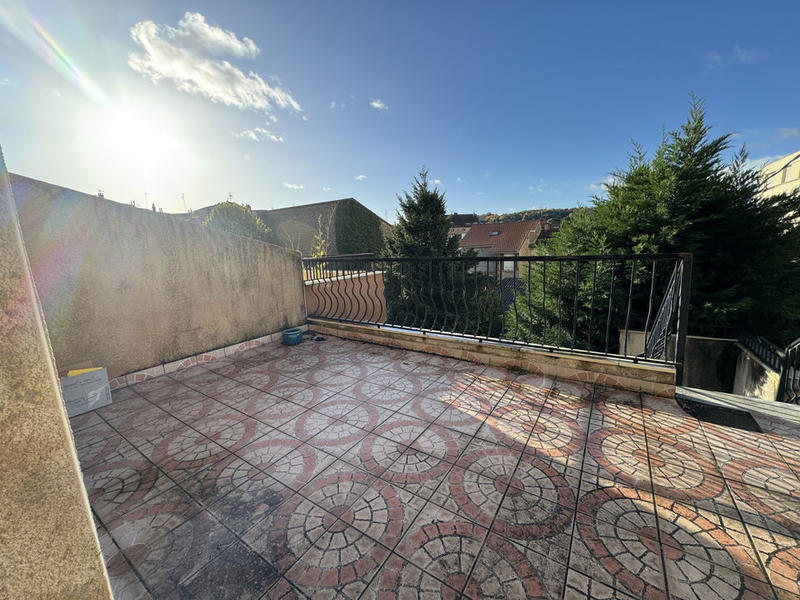 Appartement - 79 m² - 4 pièces