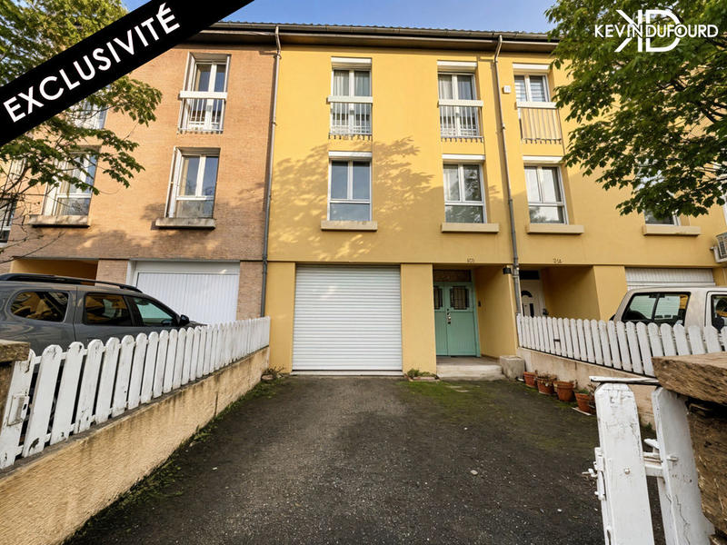 Maison - 110 m² - 6 pièces