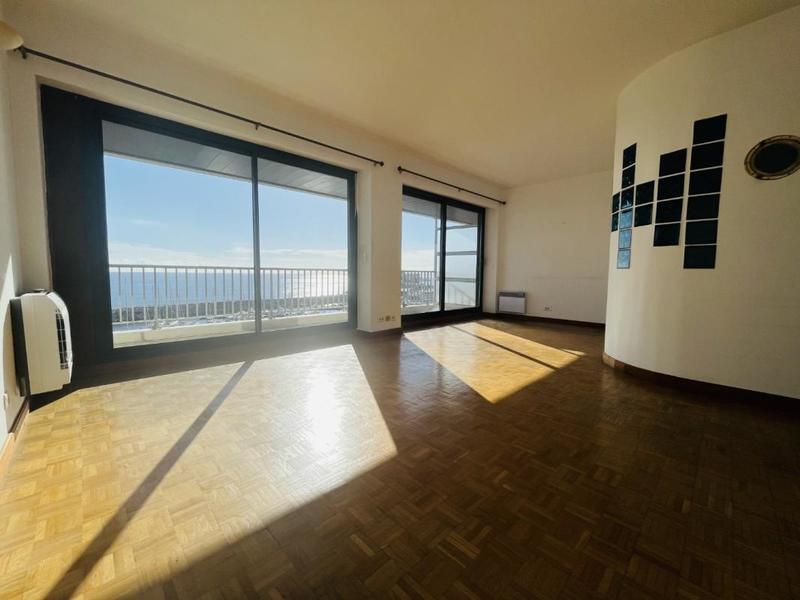 Appartement - 65 m² - 2 pièces