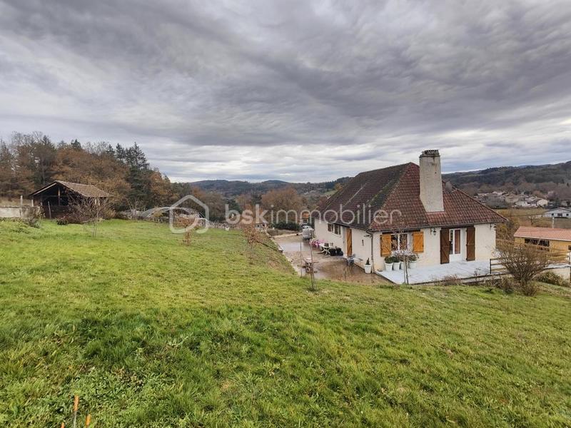 Maison - 85 m² - 5 pièces