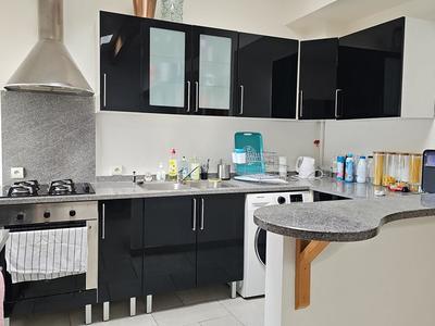 Appartement - 72 m² - 4 pièces