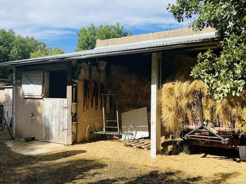 Maison - 280 m² - 5 pièces