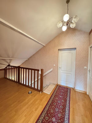 Maison - 121 m² - 6 pièces