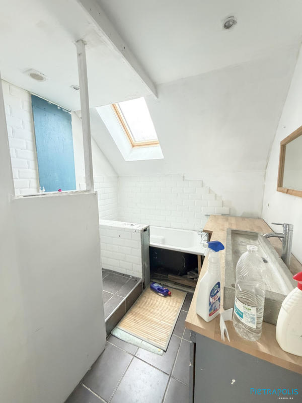 Maison - 135 m² - 6 pièces