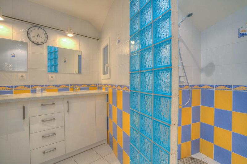 Maison - 190 m² - 6 pièces