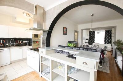 Maison de ville - 121 m² - 6 pièces