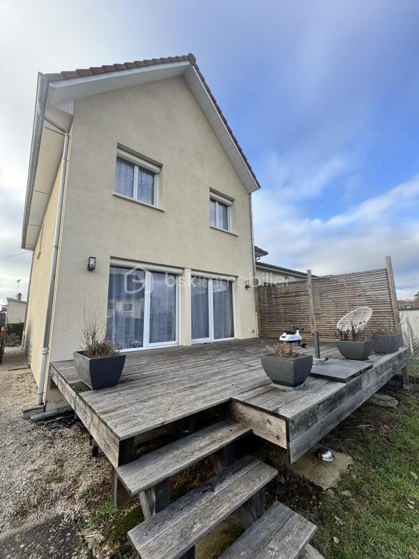 Maison - 112 m² - 6 pièces