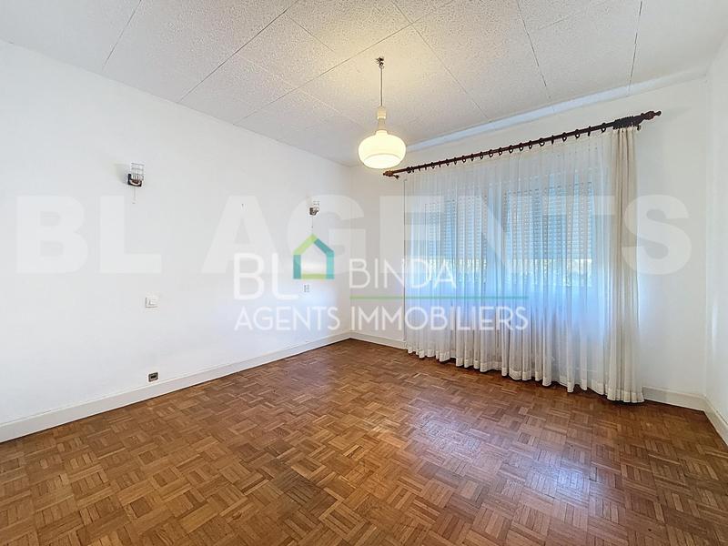 Maison - 93 m² - 6 pièces