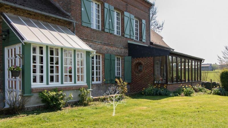 Moulin - 264 m² - 8 pièces