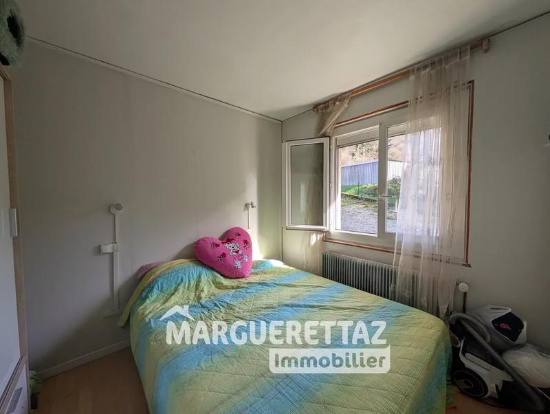 Maison - 200 m² - 4 pièces