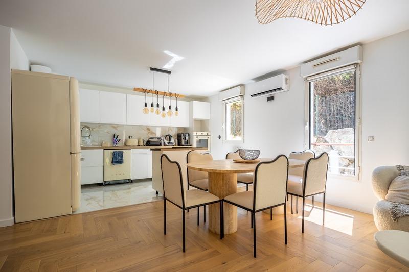 Appartement - 81 m² - 4 pièces