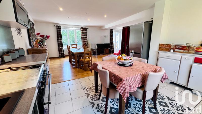 Maison - 153 m² - 7 pièces