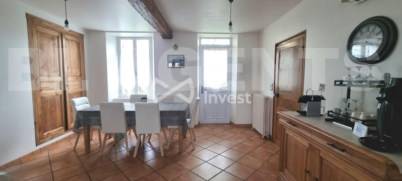 Maison - 176 m² - 7 pièces