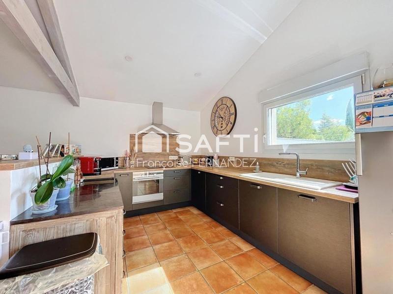 Villa - 210 m² - 7 pièces