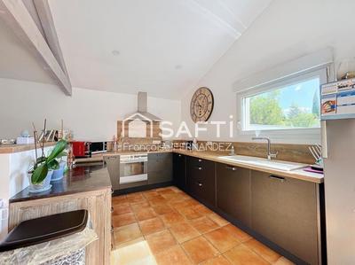 Villa - 210 m² - 7 pièces