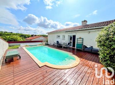 Maison - 120 m² - 5 pièces