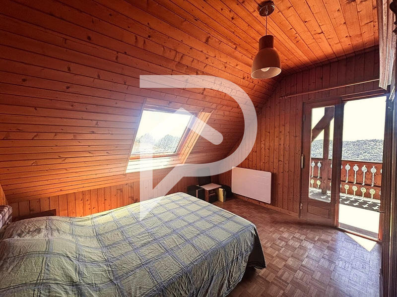 Châlet - 131 m² - 6 pièces