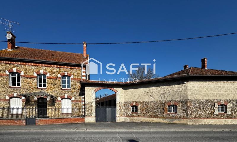 Maison - 219 m² - 7 pièces