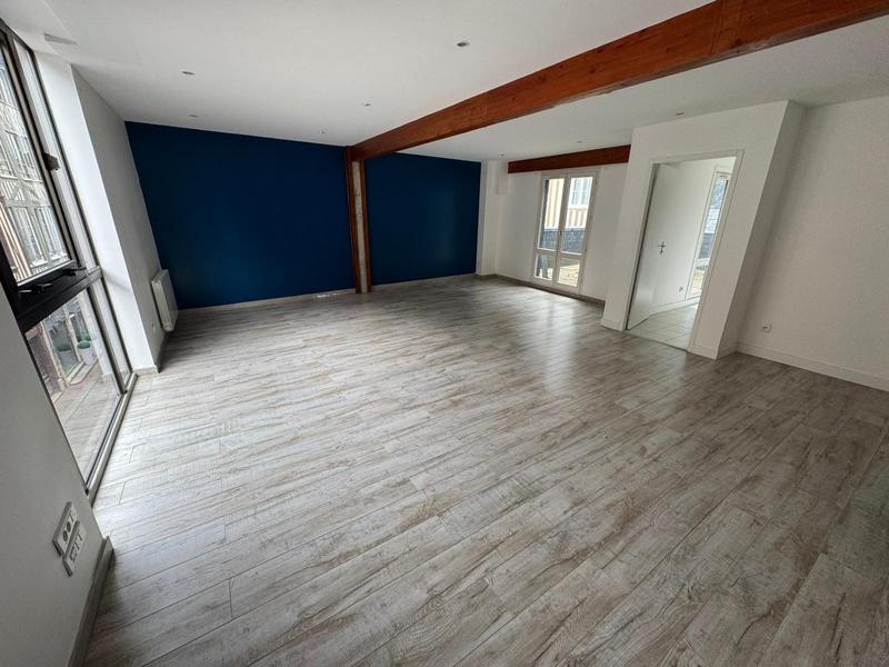 Appartement - 280 m² - 11 pièces