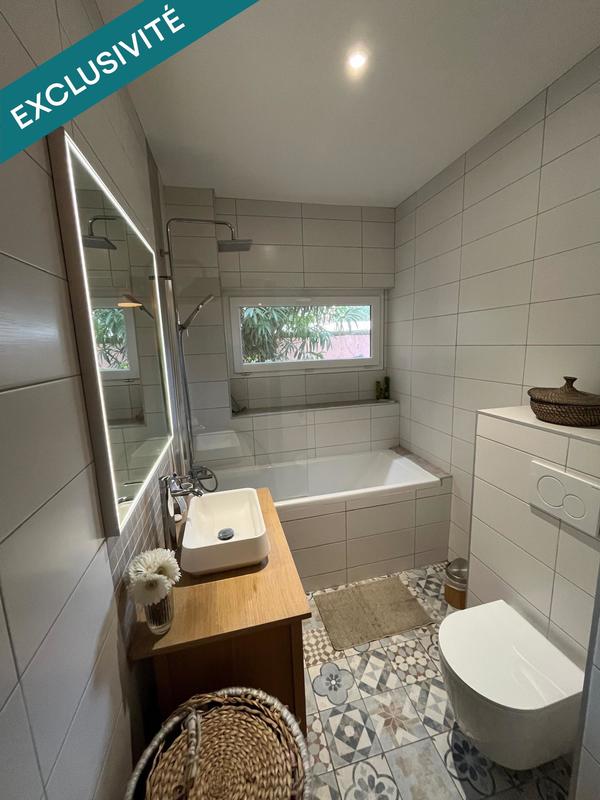 Appartement - 100 m² - 5 pièces