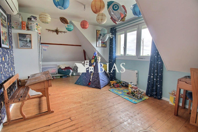 Maison - 109 m² - 5 pièces