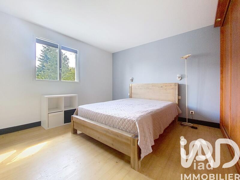 Maison - 191 m² - 8 pièces