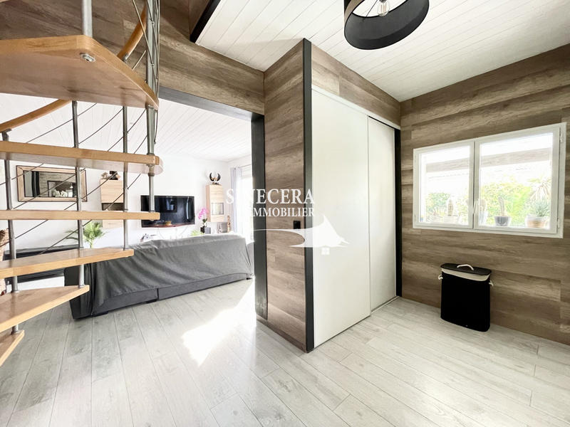 Maison - 104 m² - 5 pièces