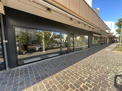 Local commercial - 63 m²