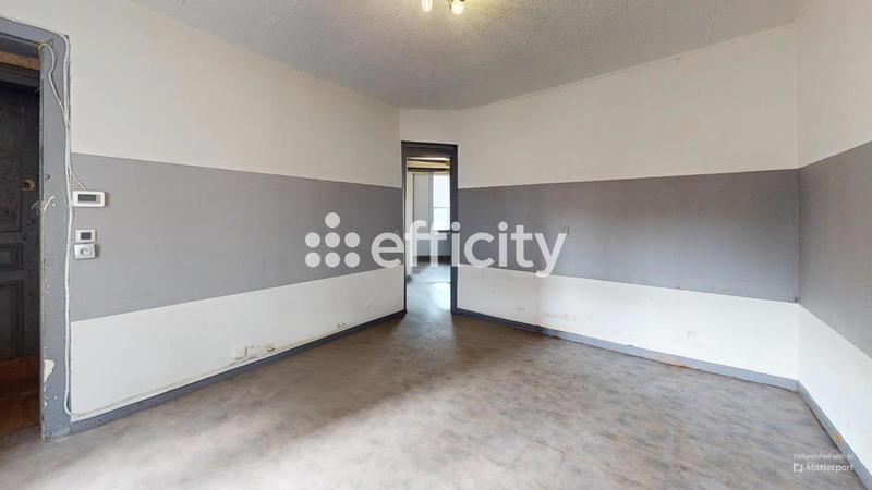 Immeuble - 240 m² - 6 pièces