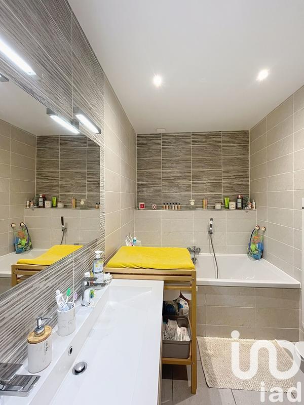 Maison de village - 136 m² - 5 pièces