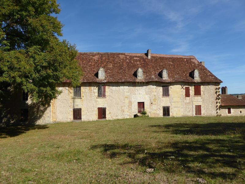 Château - 537 m² - 14 pièces