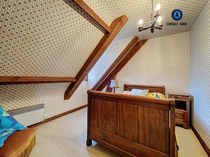 Maison traditionnelle - 190 m² - 6 pièces