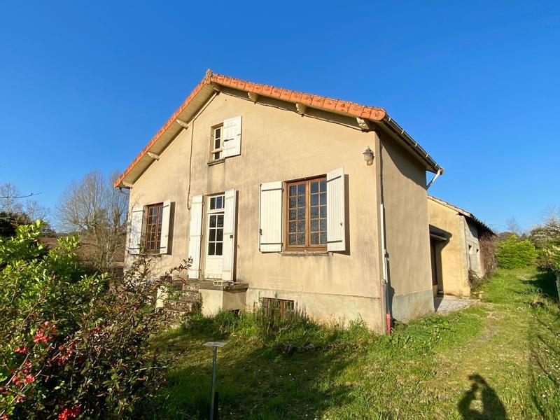 Maison - 106 m² - 5 pièces