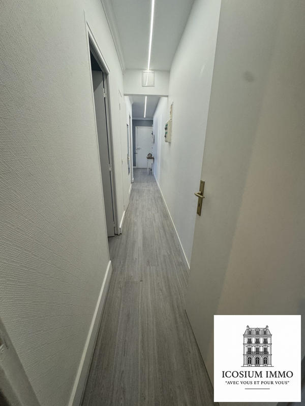 Appartement - 60 m² - 3 pièces