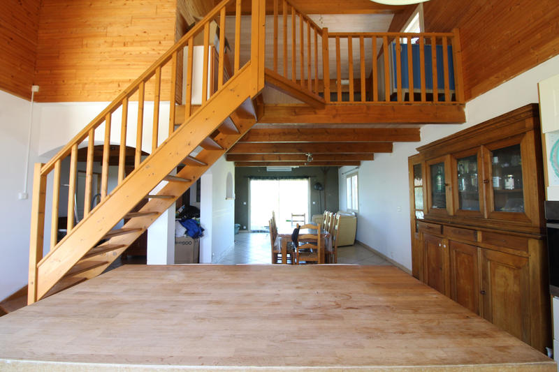 Maison - 142 m² - 6 pièces