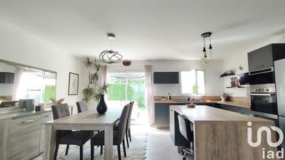 Maison - 115 m² - 6 pièces