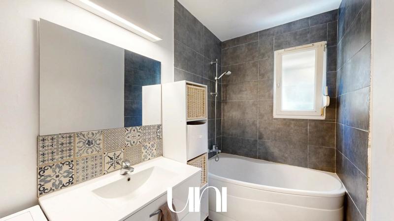 Appartement - 60 m² - 3 pièces