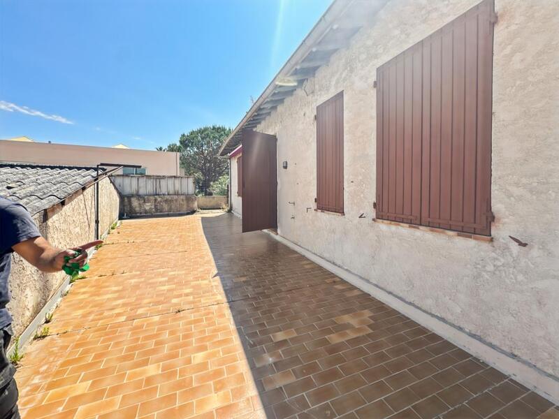 Local d'activité / Entrepôt - 342 m²