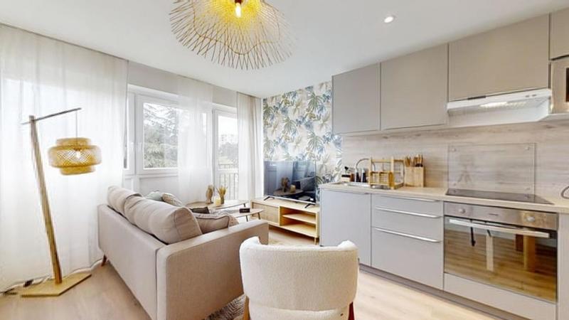 Appartement - 72 m² - 5 pièces