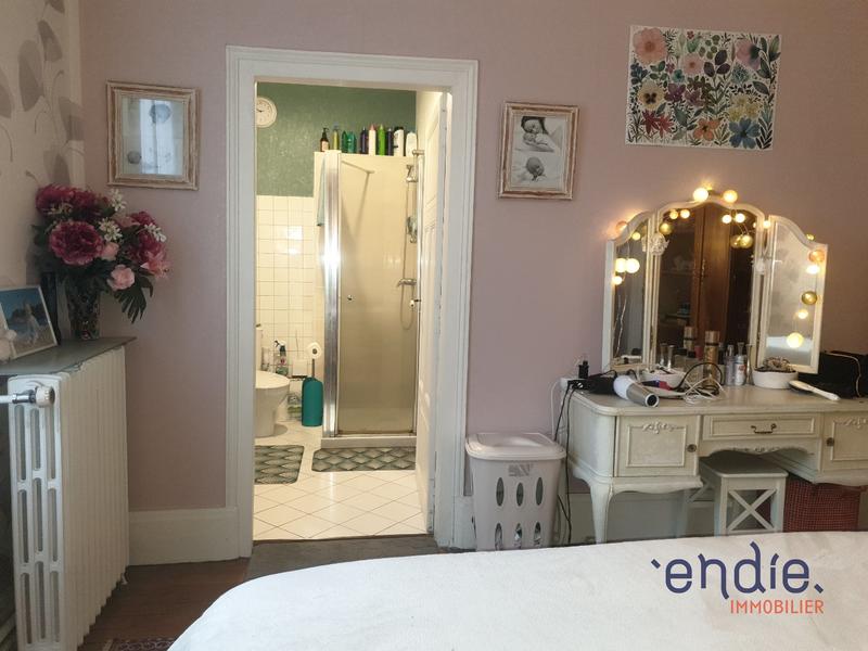 Appartement bourgeois - 193 m² - 9 pièces