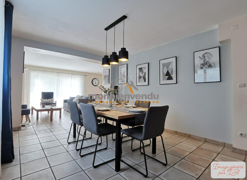 Maison traditionnelle - 140 m² - 8 pièces