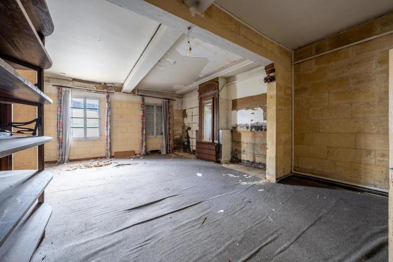 Maison en pierre - 200 m² - 8 pièces