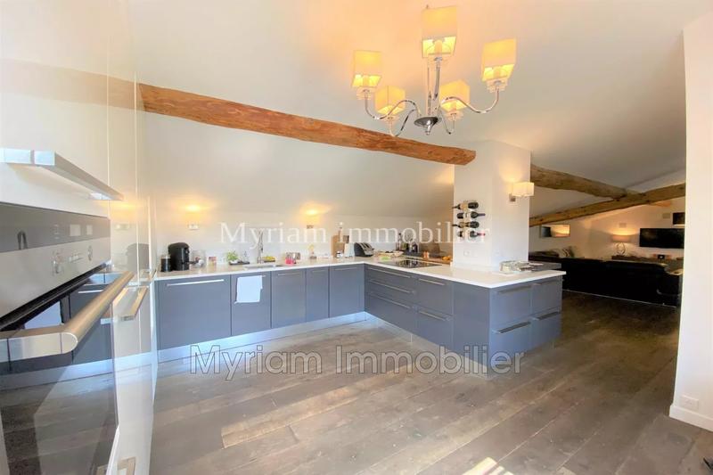 Bastide - 460 m² - 12 pièces