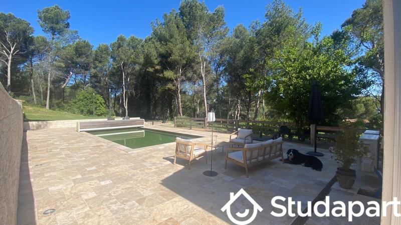 Chambre - 16 m² - 1 pièce