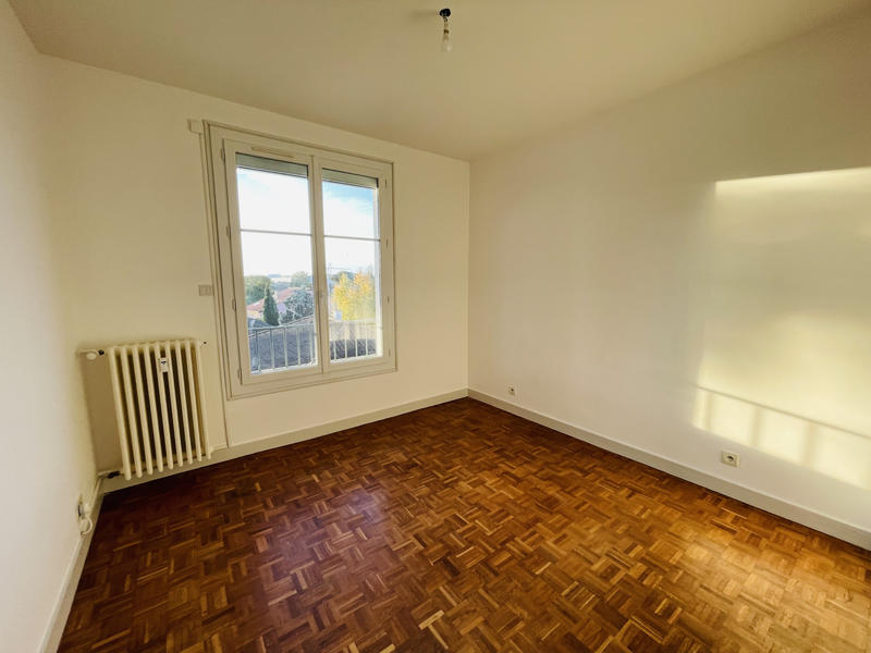 Appartement - 82 m² - 4 pièces