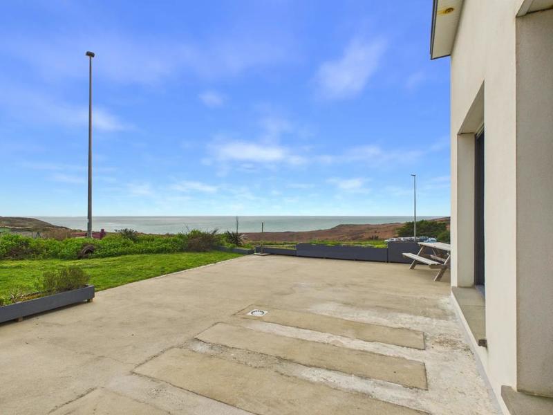 Maison - 357 m² - 11 pièces