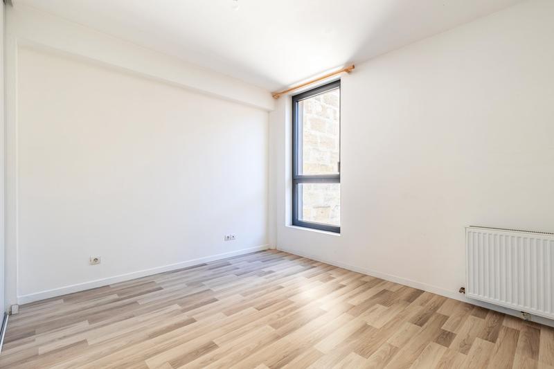 Appartement - 87 m² - 3 pièces