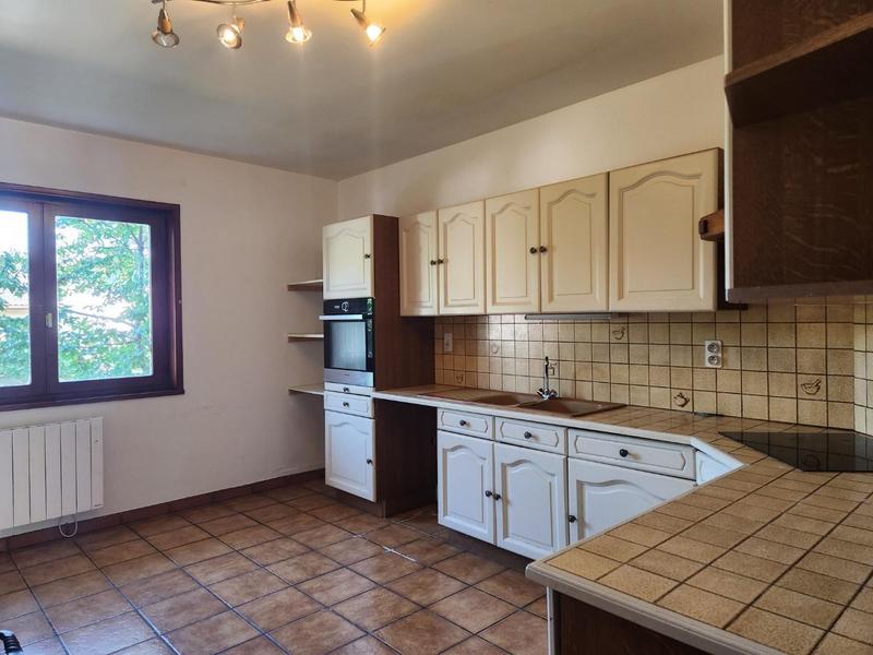 Maison - 261 m² - 11 pièces