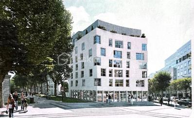 Local commercial - 421 m² - 4 pièces