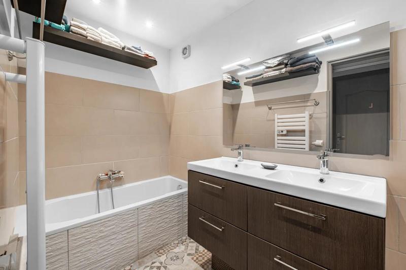 Appartement - 84 m² - 4 pièces